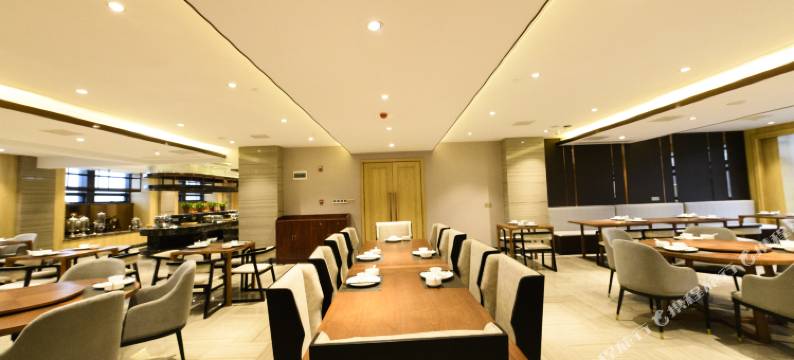 越家国际酒店(南昌红谷滩万象城店)图片