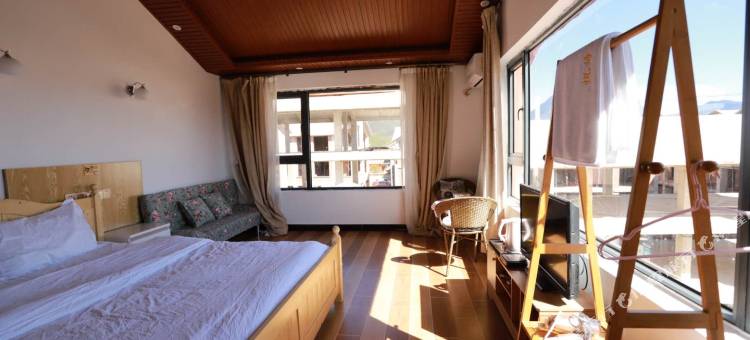 泸沽湖悦诗兰庭民宿图片