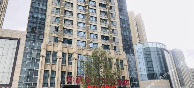 悠游电竞酒店(乌鲁木齐高铁站宝能城店)图片