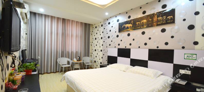 爱迪快捷酒店(巩义建设路店)图片