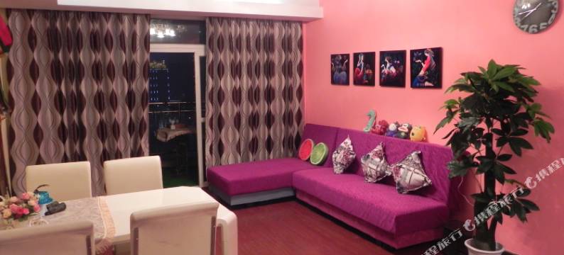 不穿秋裤的艺术青年旅舍(重庆解放碑中心店)图片