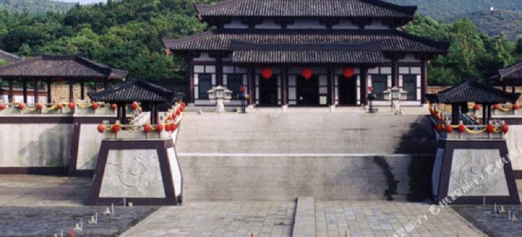 金石商务酒店(无锡江南大学海岸城店)图片