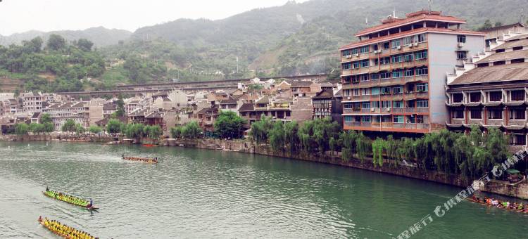 新龙门客栈(镇远古城店)图片