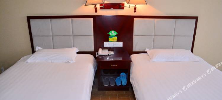 凯旋电力大酒店(武当山玉虚宫步行街店)图片