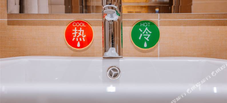 昆明钰玲酒店(南屏步行街王府井店)图片