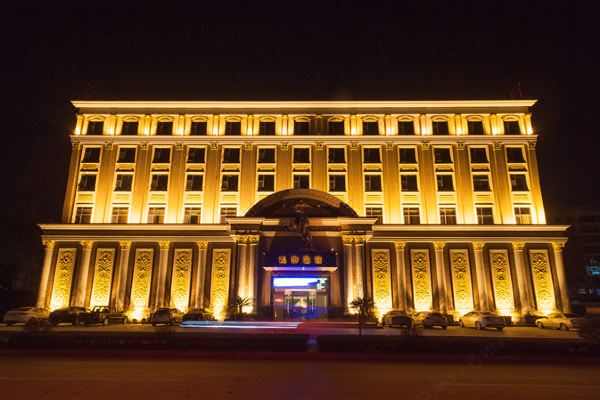 西峡凯撒皇宫酒店