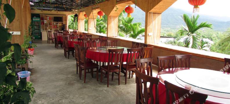 保亭七仙山村客栈图片