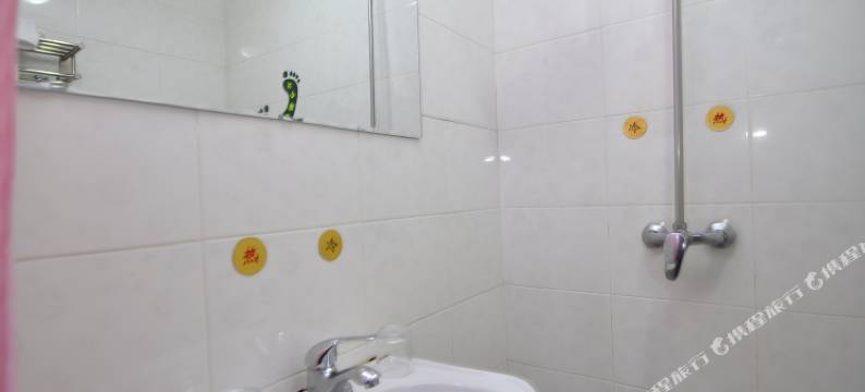 新平次时代主题酒店图片