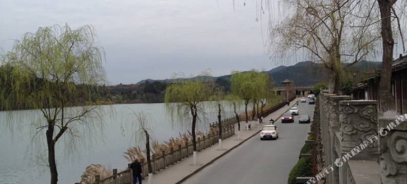 阆中阆水驿站图片