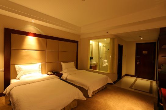 zuoquan dongdu liyuan international hotel