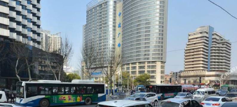 武汉五月花大酒店(黄鹤楼中南路地铁站店)图片