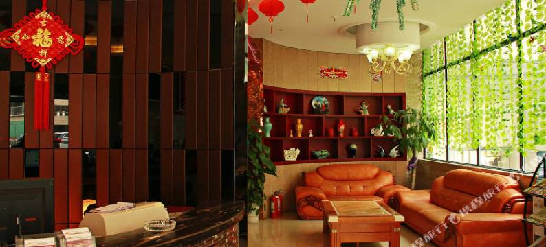 尚一特连锁酒店(西峡白羽北路店)图片