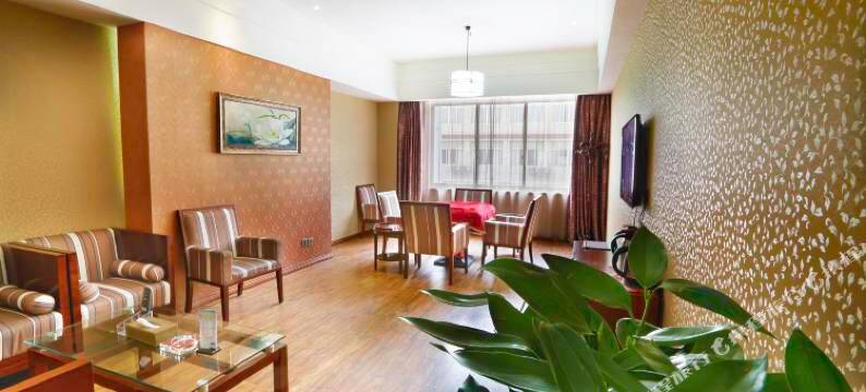 林芝中恒藏吉喜玛大酒店图片