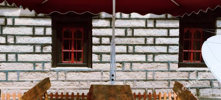 稻城迷藏客栈图片