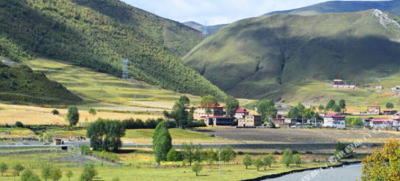 康定凯逸酒店图片