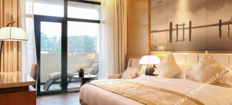 荆门屈家岭金色假日酒店图片