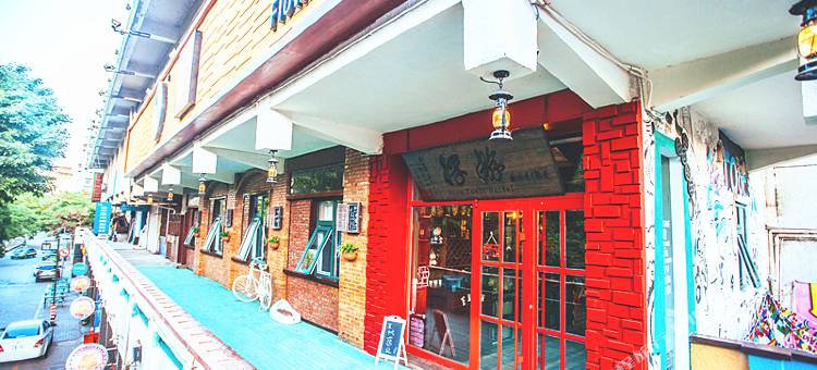 银川浮游国际青年旅舍(新华街鼓楼店)图片