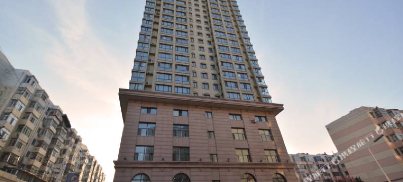 江畔商务宾馆(哈尔滨中华巴洛克店)图片