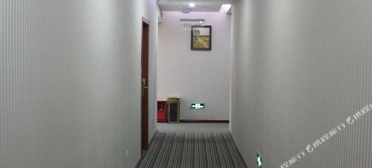 畔山酒店(重庆西站店)图片