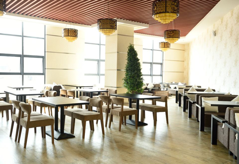 Yongqian Hotel Hotel Overview