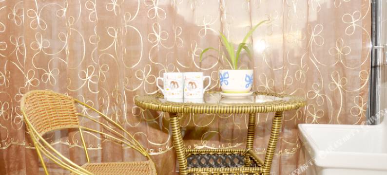 武汉南湖佰港城草莓公寓图片