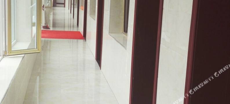 共和齐鲁宾馆图片