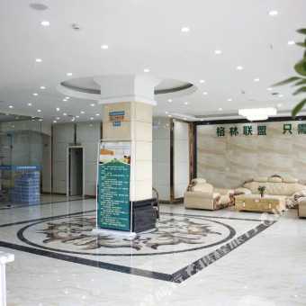 丰城婚纱店_江西丰城活埋乡长图(2)