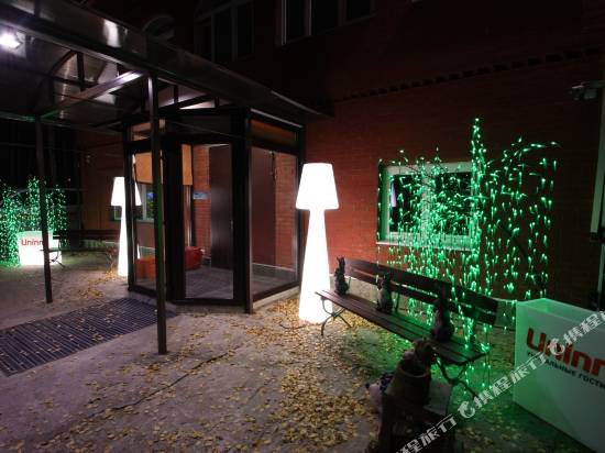 尤寧烏庫沃酒店