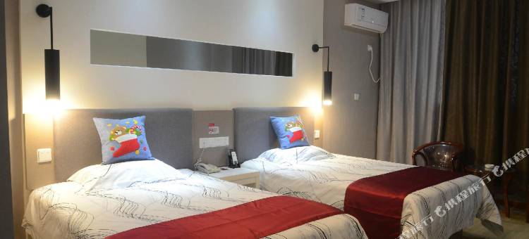 都市118连锁精选酒店(喀什美食街店)图片