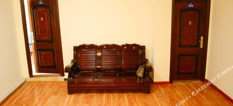 成都三弟民宿(伏龙小区店)图片