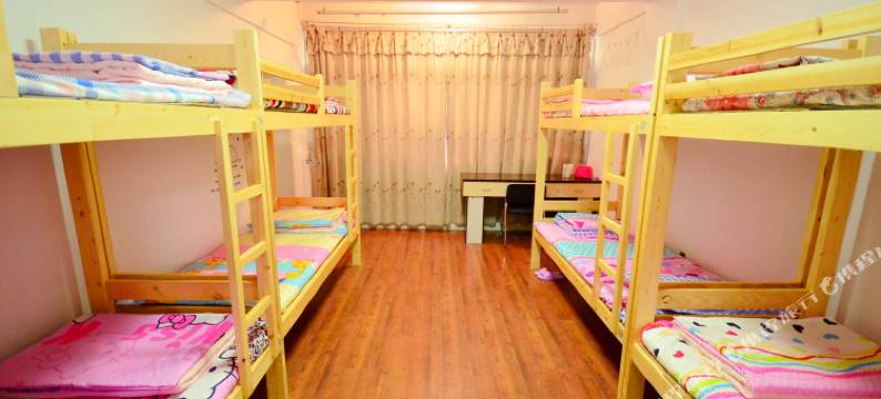 左岸青年旅舍(武汉大学店)图片