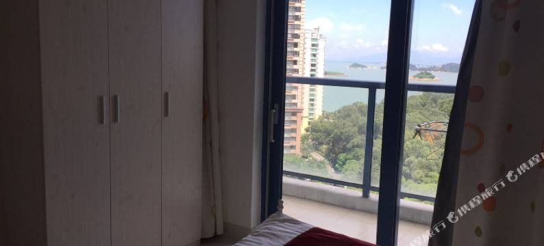 莱茵半岛酒店式公寓(珠海九洲港码头店)图片