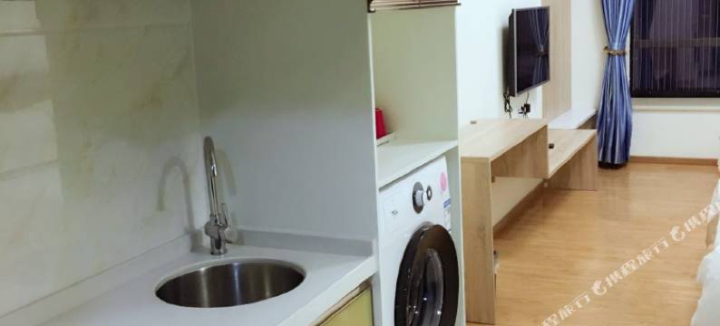 佛山莫妮卡公寓(里水永润广场店)图片