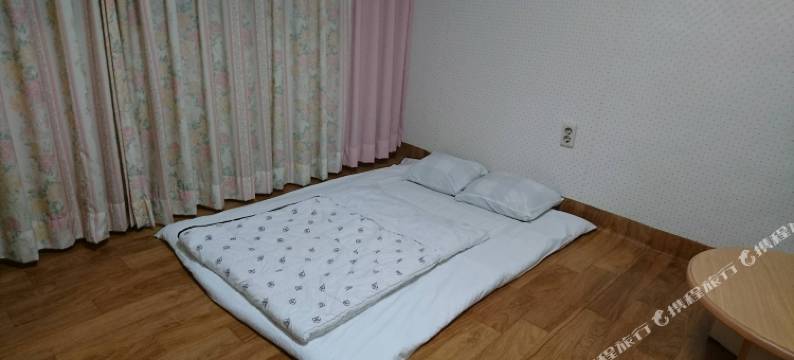 平昌凤凰汽车旅馆(Phoenix Motel)图片