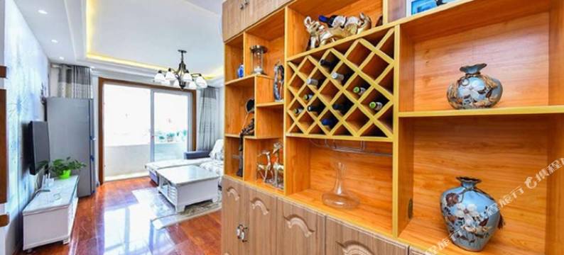 青岛海边雅居酒店图片