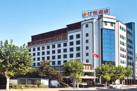张家港汀悦酒店