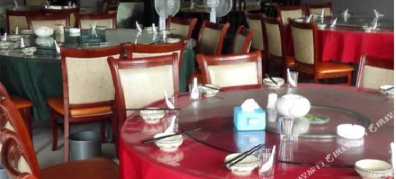 南昌梅岭乡菜坊酒店图片