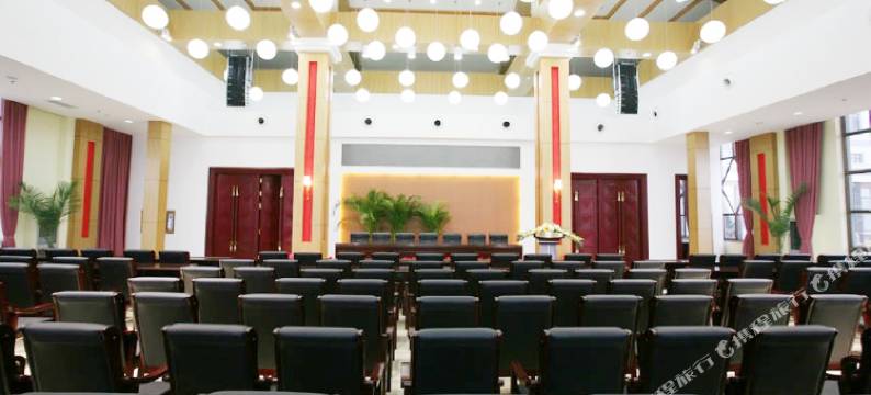 承德宽城蟠龙湖大酒店(蟠龙湖景区店)图片