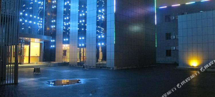 拾忆假日酒店(嘉兴南湖景区店)图片