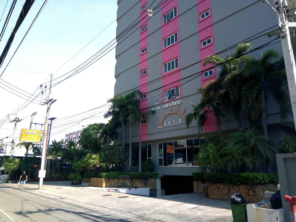 Sunshine Vista Hotel Over view