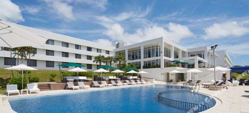 美丽海皇家景观酒店(Royal View Hotel Churaumi)图片