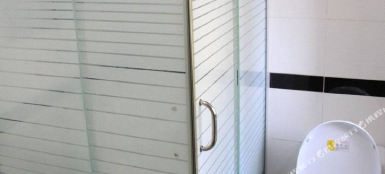 陵光假日酒店(南京总统府新街口地铁站店)图片