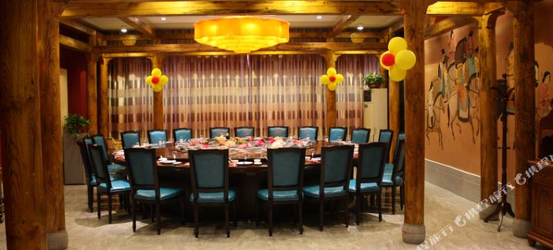 青岛宏运大酒店(黄岛金沙滩度假区店)图片