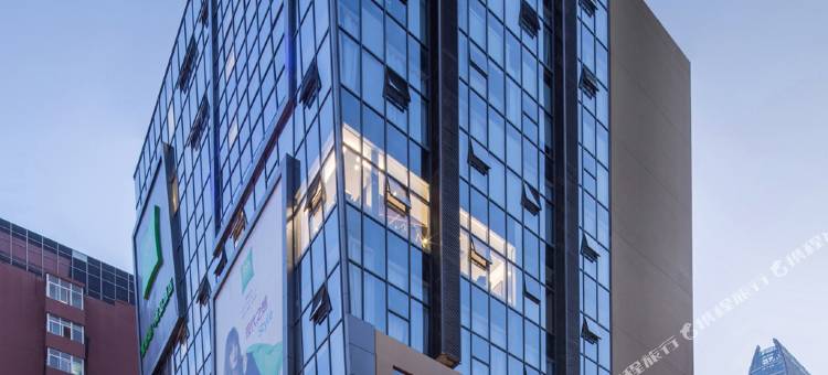 宜必思尚品酒店(昆明南屏步行街店)图片