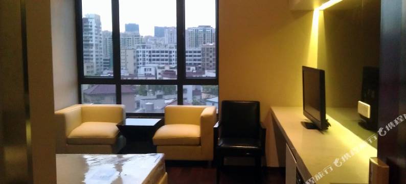 佛山珠美拉精品公寓(季华园地铁站店)图片