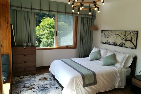 选择房间开业:2017民宿座落在素有天然氧吧之称的沐川县aaaa景区桃源