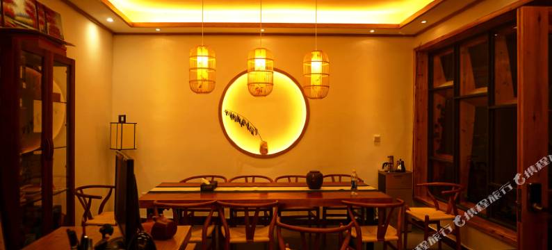 凤凰西原民宿图片