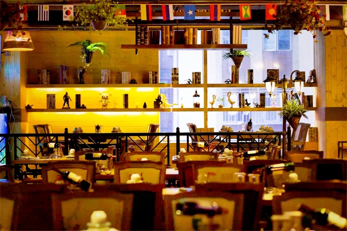 Friendship Hotel Over view