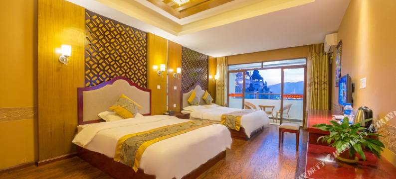 西双版纳七彩曼景度假酒店(告庄星光夜市店)图片