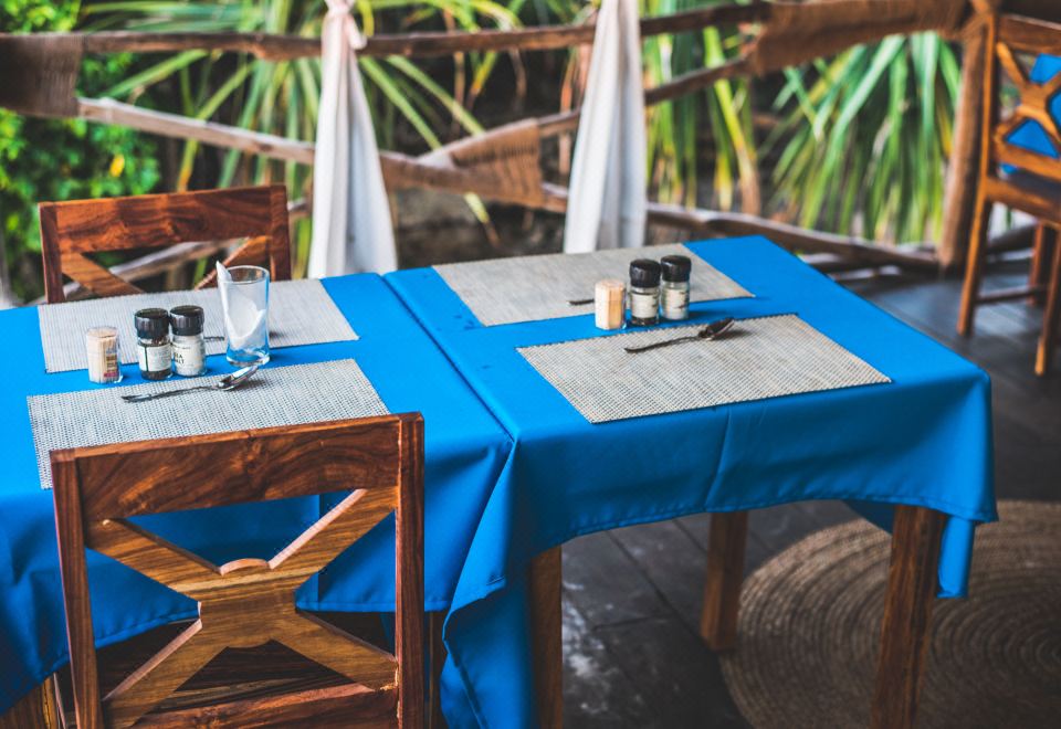 Kae Funk Resort Hotel Overview